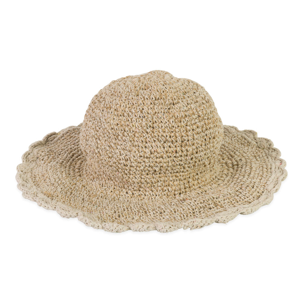 כובע אריגה קצוות