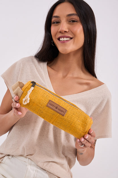 קלמר בצבע צהוב