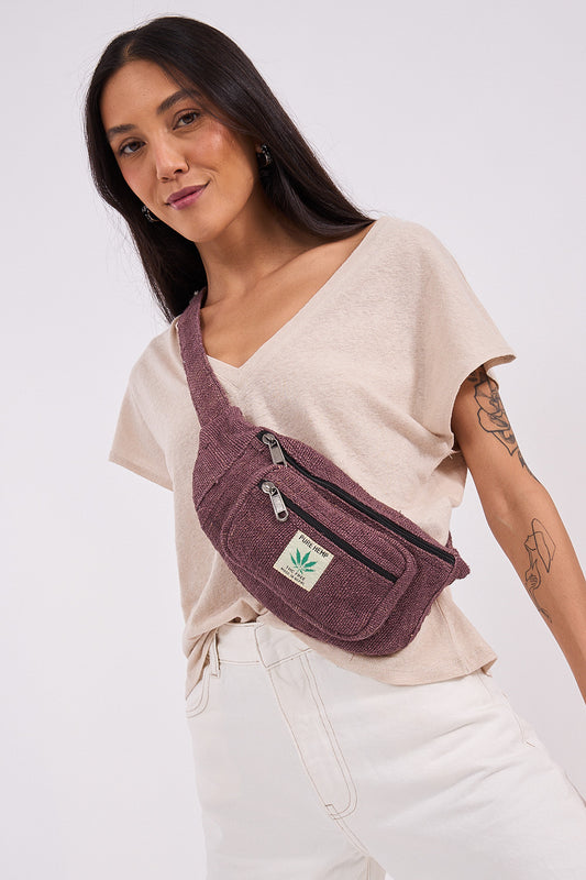 פאוץ׳ בצבע סגול מלא