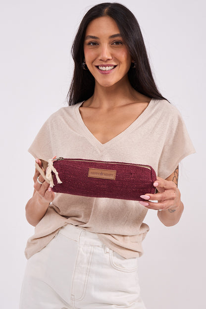 קלמר בצבע מארון