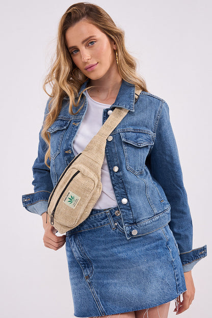 פאוץ׳ בצבע טבעי