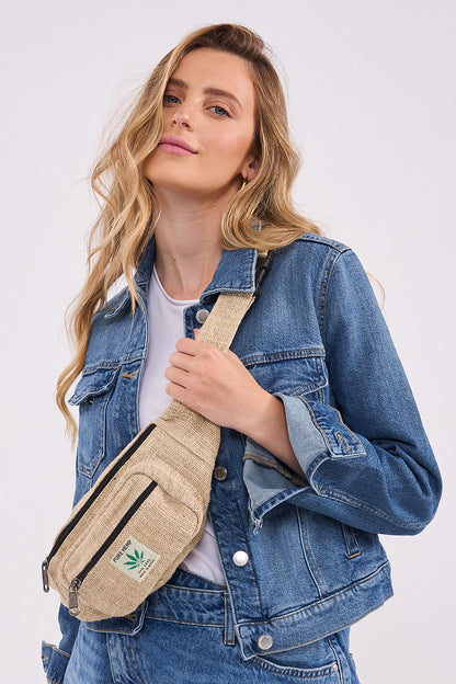 פאוץ׳ בצבע טבעי