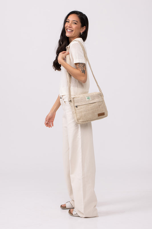 תיק צד רחב בז׳