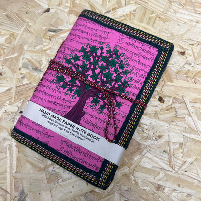 יומן מסע עץ החיים ורוד