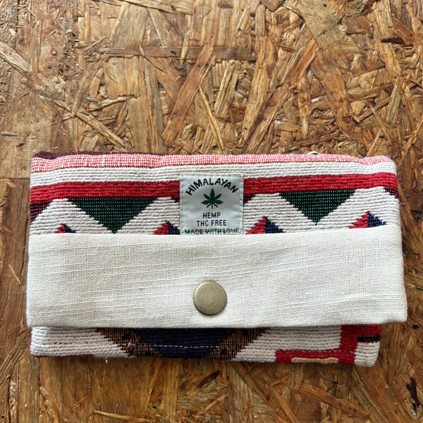 הדגם הראשון