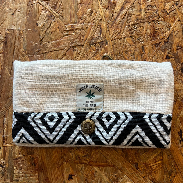 הדגם הארבע עשר