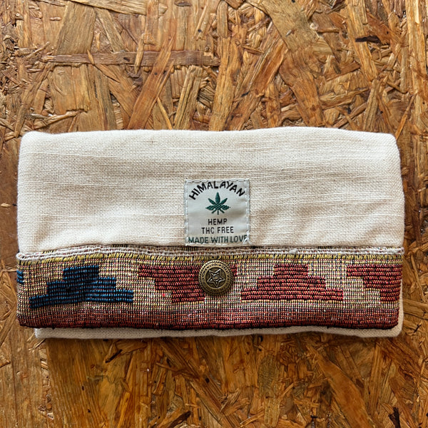 הדגם הראשון