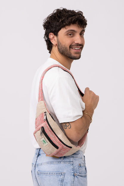 פאוץ׳ אדום עם טבעי