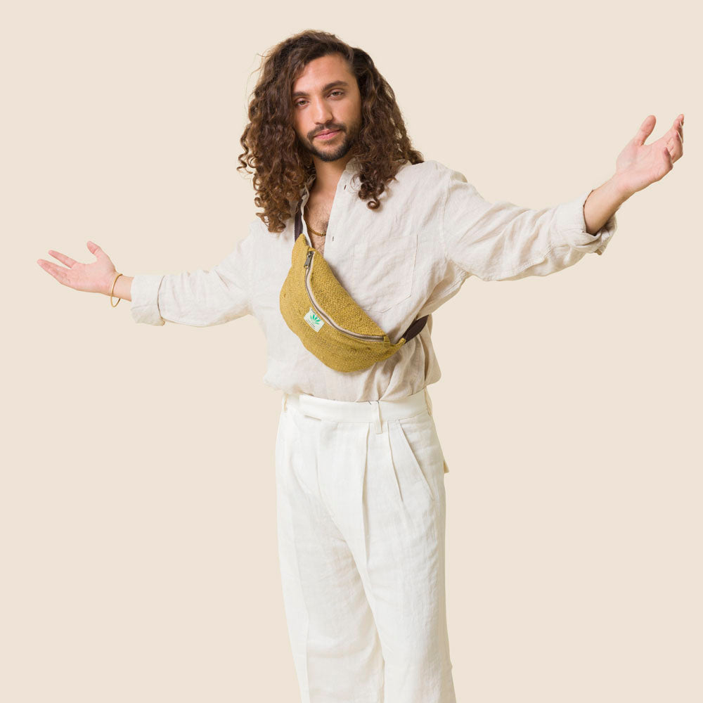 פאוץ׳ גדול בצבע צהוב - מבצע