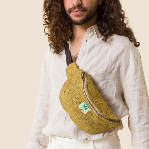 פאוץ׳ גדול בצבע צהוב - מבצע